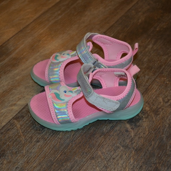 Carter's Unicorn Light-Up Sandel - Picture 4 of 7